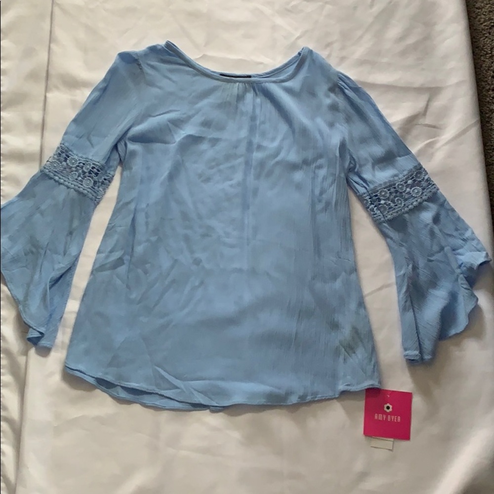 Light blue shirt